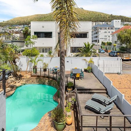 Neighbourgood Ravenscraig Hotel Kaapstad Buitenkant foto