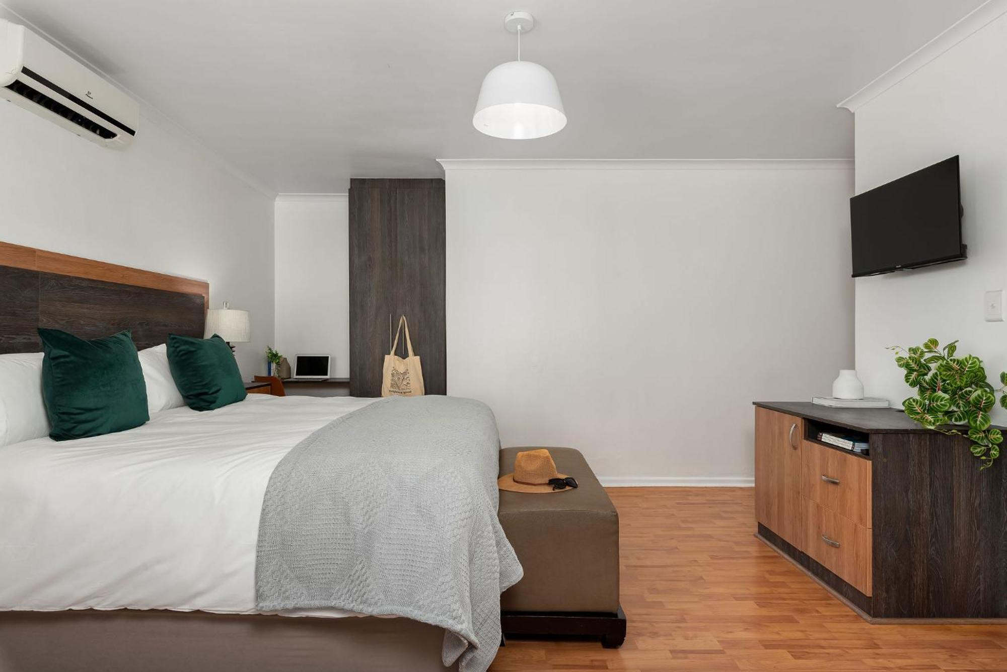 Neighbourgood Ravenscraig Hotel Kaapstad Buitenkant foto