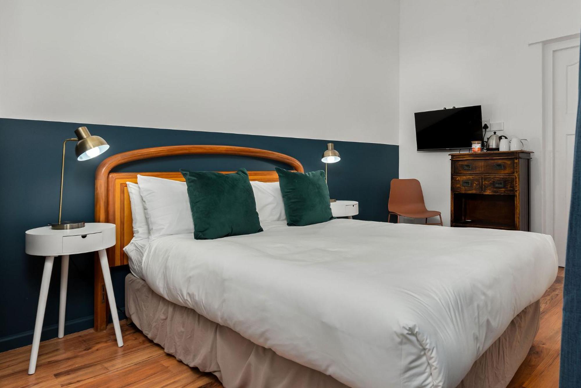 Neighbourgood Ravenscraig Hotel Kaapstad Buitenkant foto